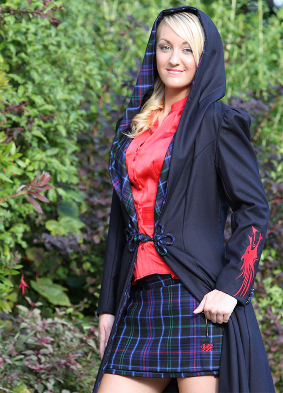 Ladies Celtic Clogyn / Robe